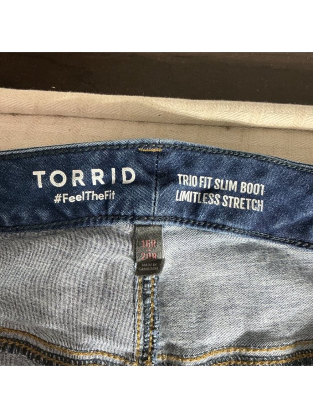 Torrid Womens Size 16R Blue Trio Fit Slim Bootcut Jeans Limitless Stretch Denim - Picture 4 of 9